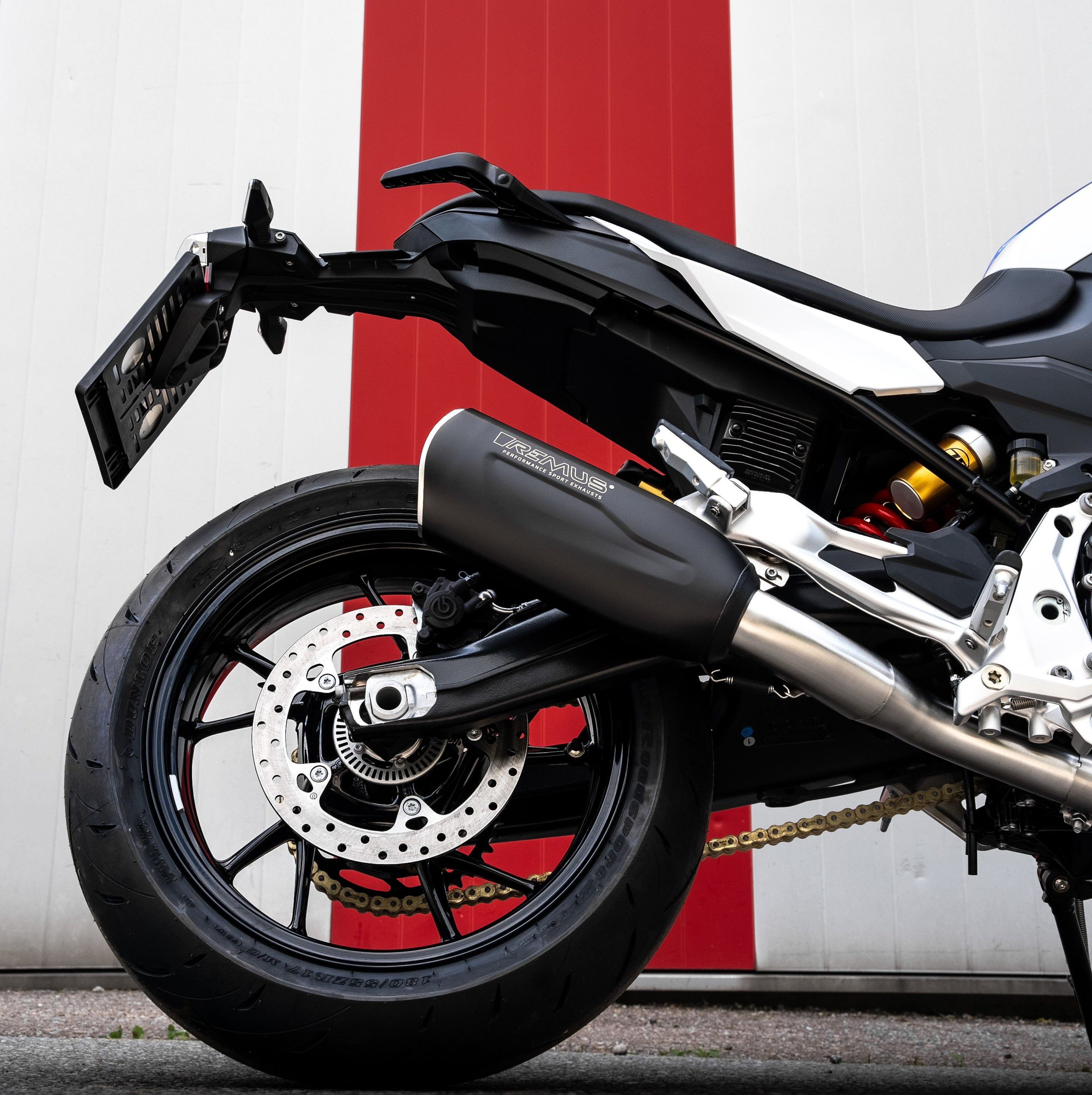 NXT Slip-On Bundle for the BMW F900R/XR