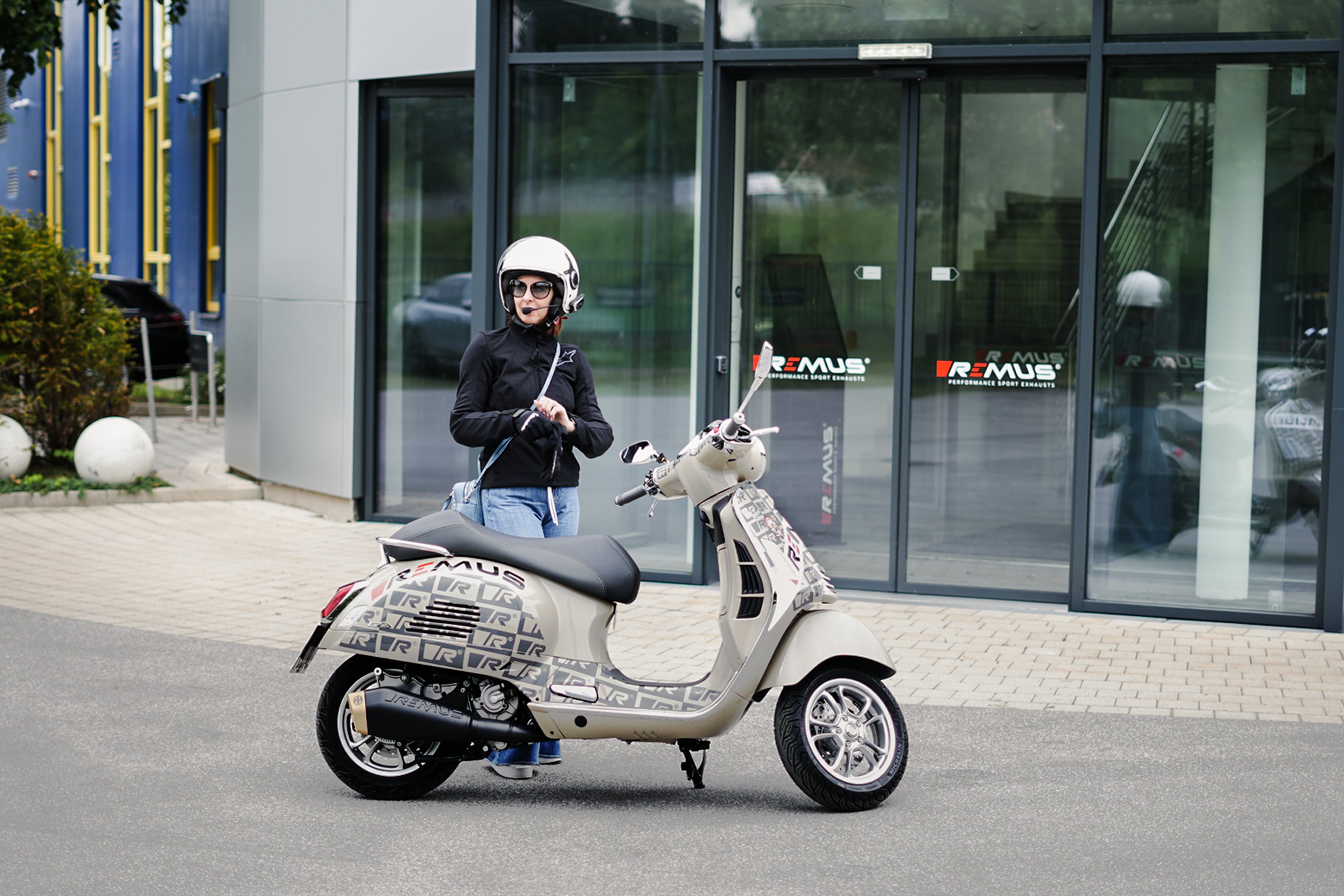 Mit der Vespa nach Rom: Helenes Reise mit dem REMUS RS 2.0
