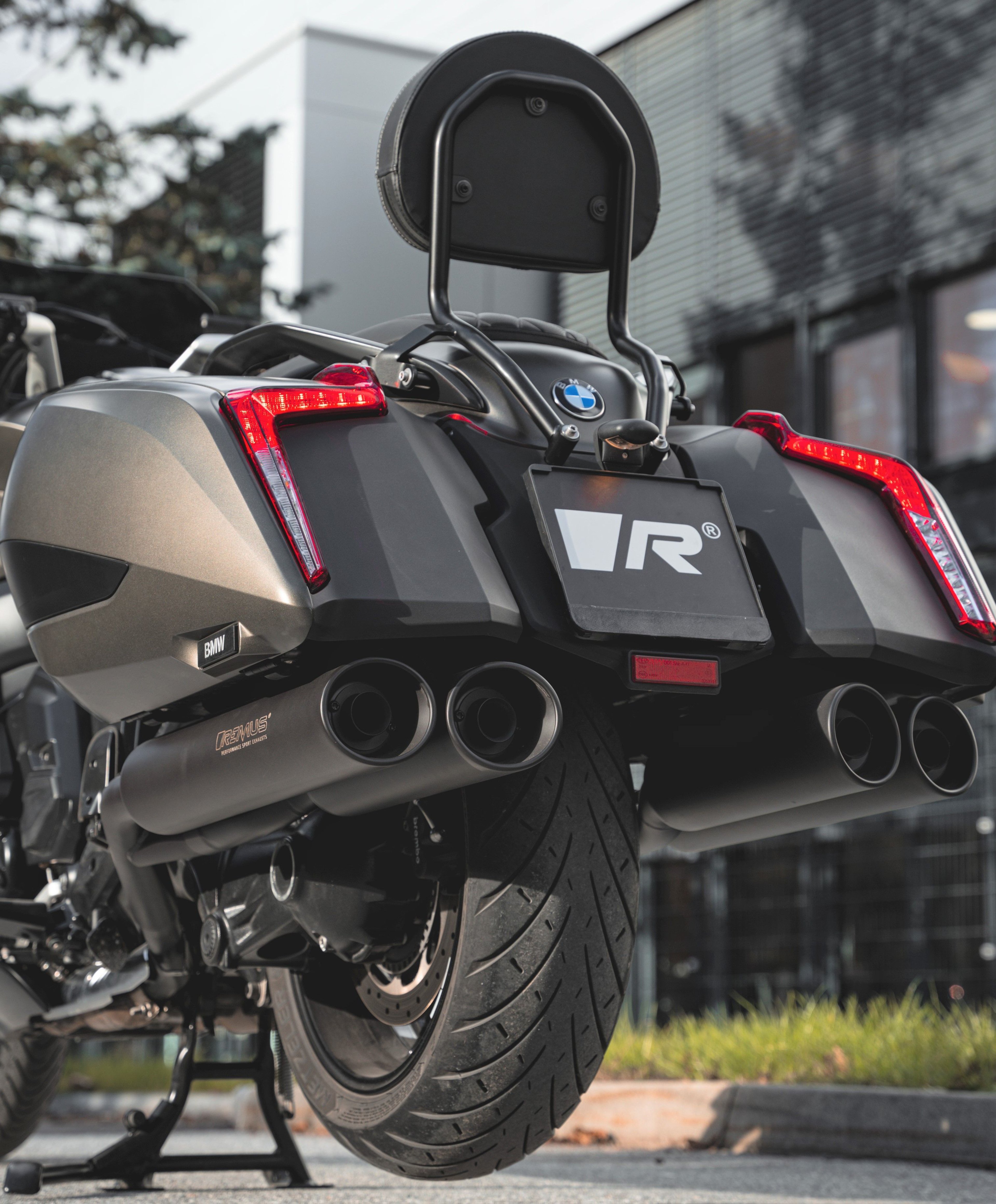 REMUS Custom-Schalldämpfer für die BMW K 1600 Bagger / Grand America