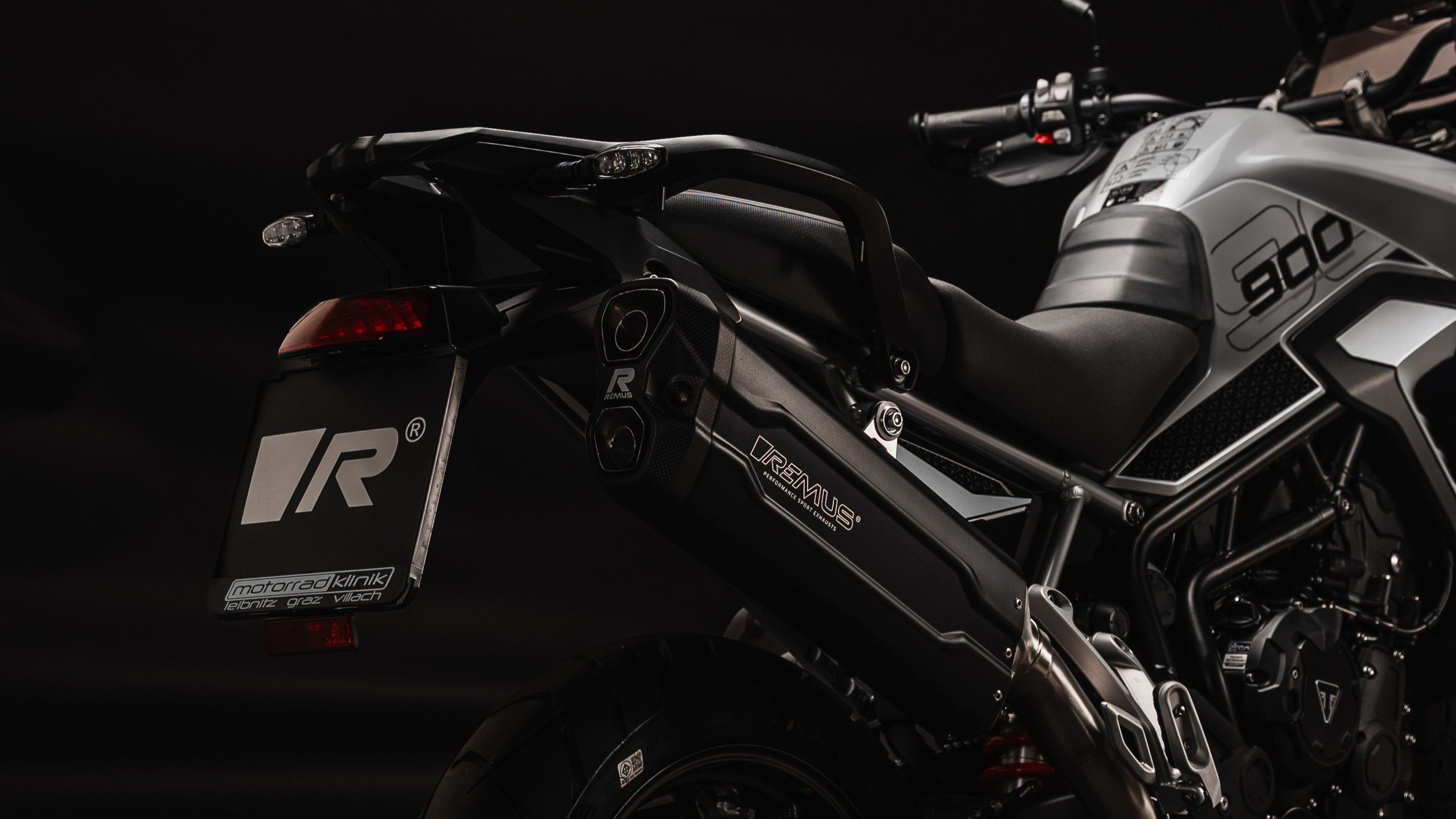 REMUS 8 2.0 Slip On Exhaust for TRIUMPH Tiger 900/GT/GT Pro/Rally Pro